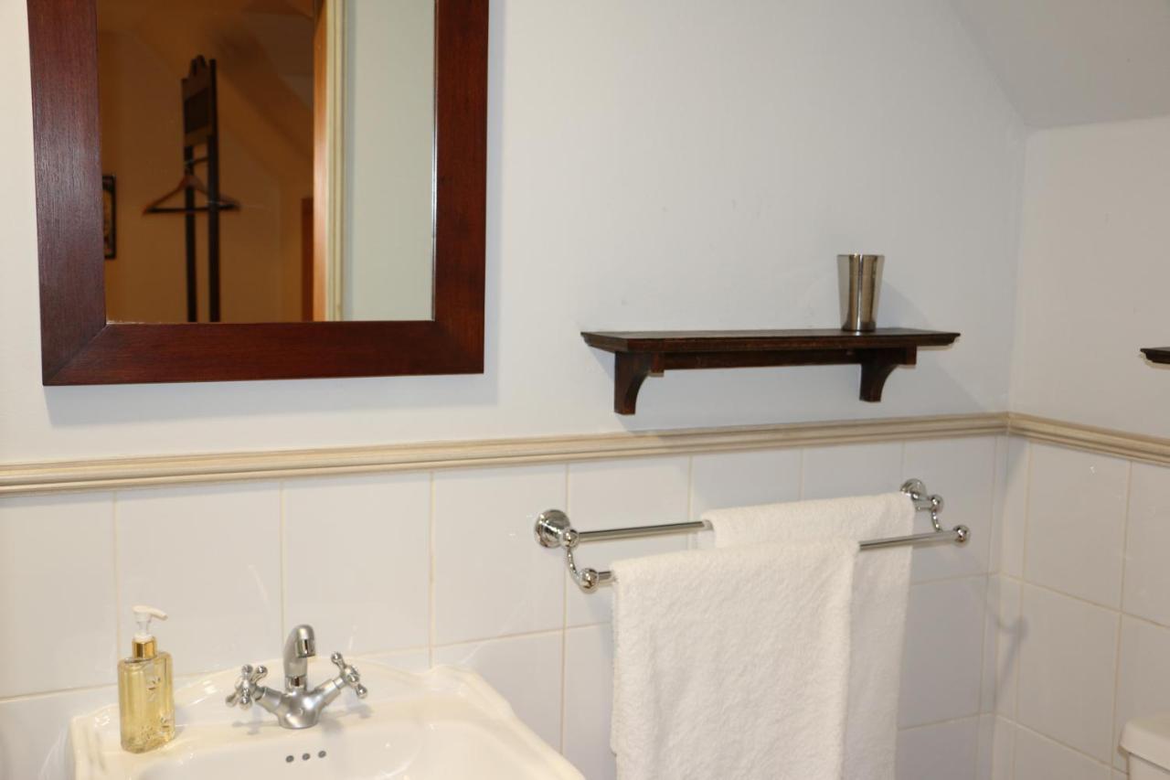 3 On Roux Bed and Breakfast Franschhoek Exteriör bild